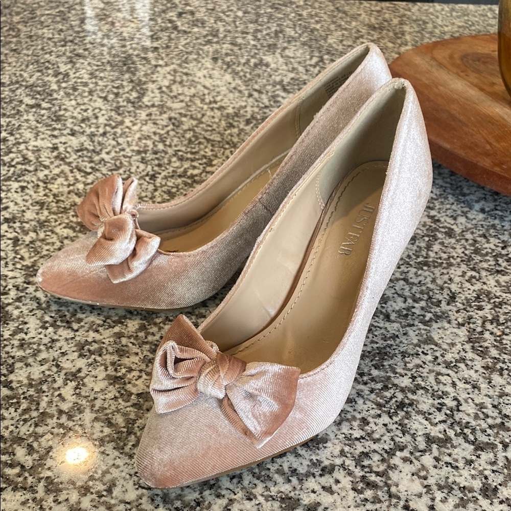 JustFab Pink Heels with Bow Detail